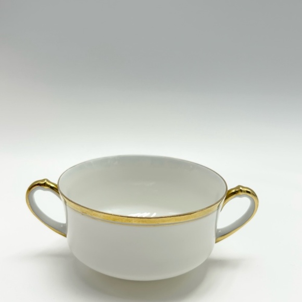 ⚪️🟡Bavaria - porcelain two handled cup.